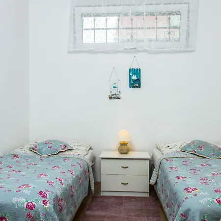 Twin Combo By Interhome Дом отдыха